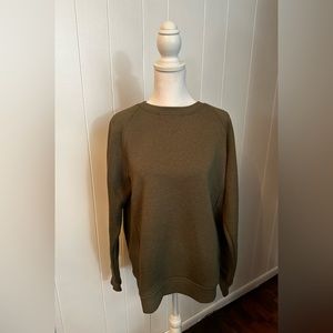 Women’s Carhartt Relaxed Fit Midweight Crewneck Graphic Sweatshirt